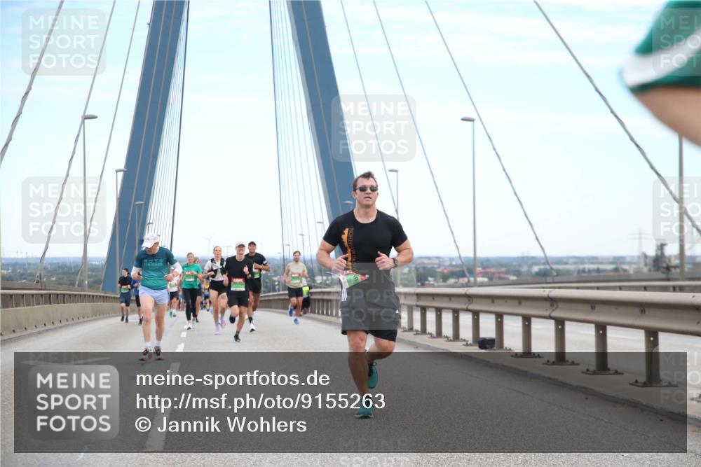 03.10.2025 - Köhlbrandbrückenlauf Jannik Wohlers http://msf.ph/oto/9155263 03.10.2025 15:20:57 Position 1  meine-sportfotos.de