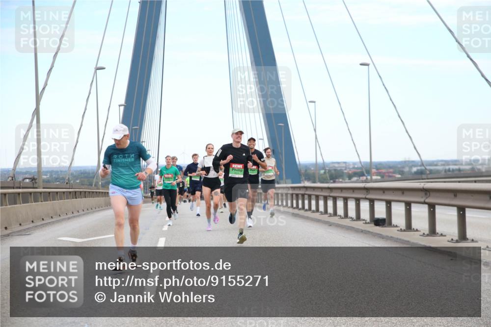 03.10.2025 - Köhlbrandbrückenlauf Jannik Wohlers http://msf.ph/oto/9155271 03.10.2025 15:20:59 Position 1  meine-sportfotos.de