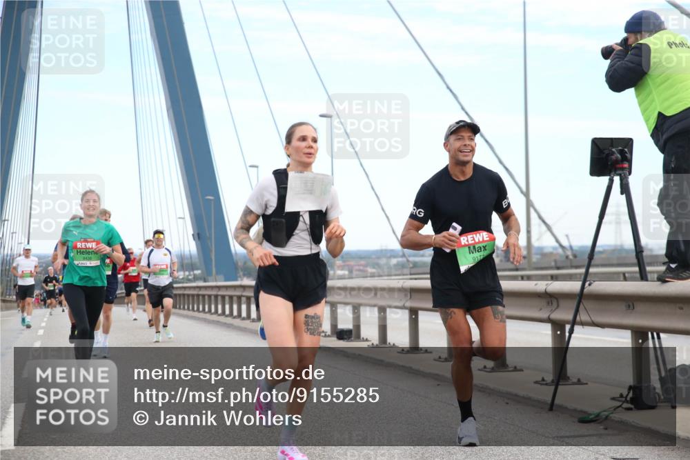 03.10.2025 - Köhlbrandbrückenlauf Jannik Wohlers http://msf.ph/oto/9155285 03.10.2025 15:21:02 Position 1 9438, 9177 meine-sportfotos.de
