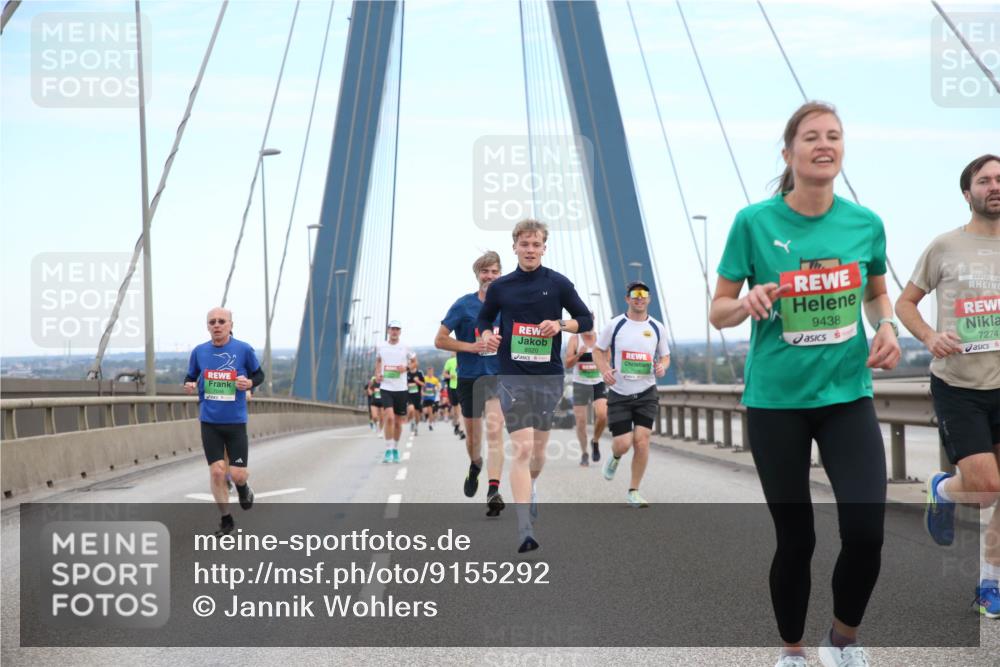 03.10.2025 - Köhlbrandbrückenlauf Jannik Wohlers http://msf.ph/oto/9155292 03.10.2025 15:21:03 Position 1 8920, 9438, 7274 meine-sportfotos.de