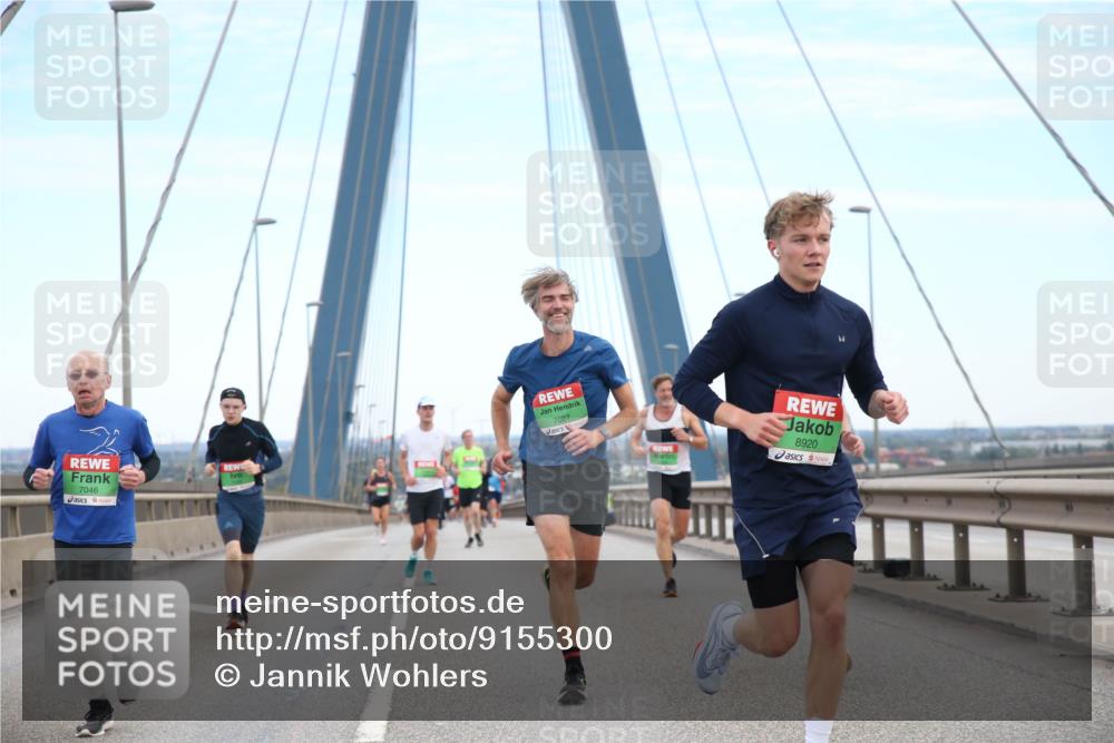 03.10.2025 - Köhlbrandbrückenlauf Jannik Wohlers http://msf.ph/oto/9155300 03.10.2025 15:21:05 Position 1 7046, 7087, 8920 meine-sportfotos.de