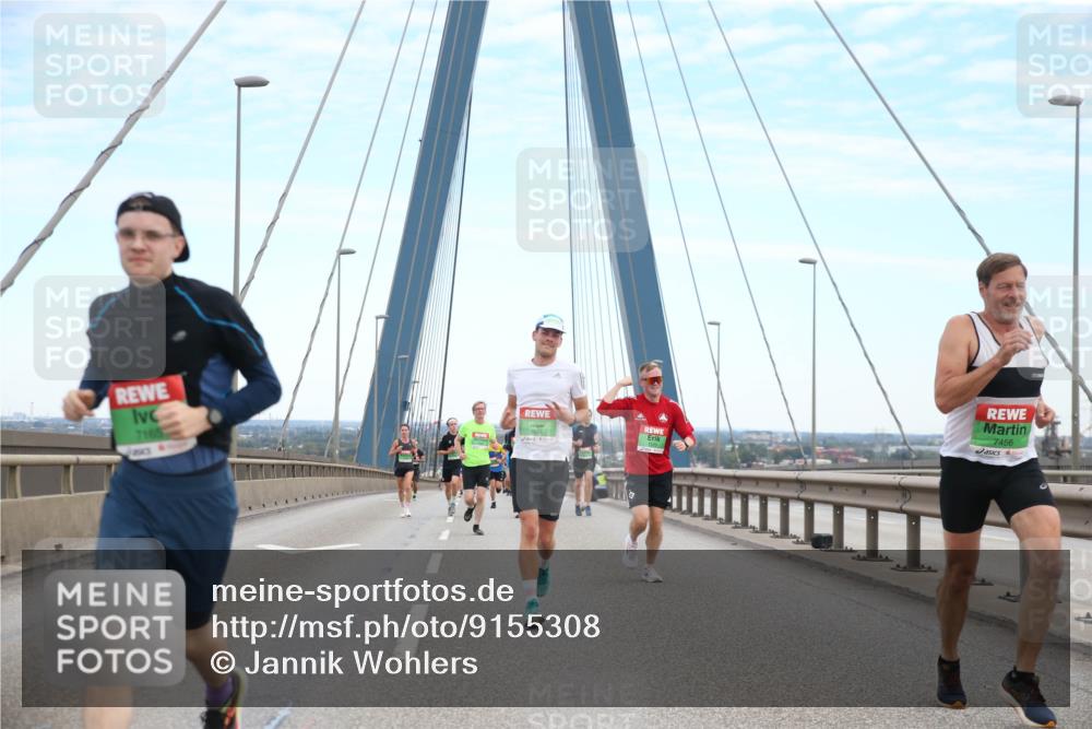 03.10.2025 - Köhlbrandbrückenlauf Jannik Wohlers http://msf.ph/oto/9155308 03.10.2025 15:21:08 Position 1 7165, 7456 meine-sportfotos.de