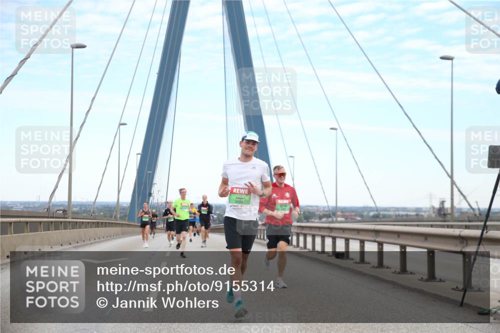 03.10.2025 - Köhlbrandbrückenlauf Jannik Wohlers http://msf.ph/oto/9155314 03.10.2025 15:21:08 Position 1 9664 meine-sportfotos.de