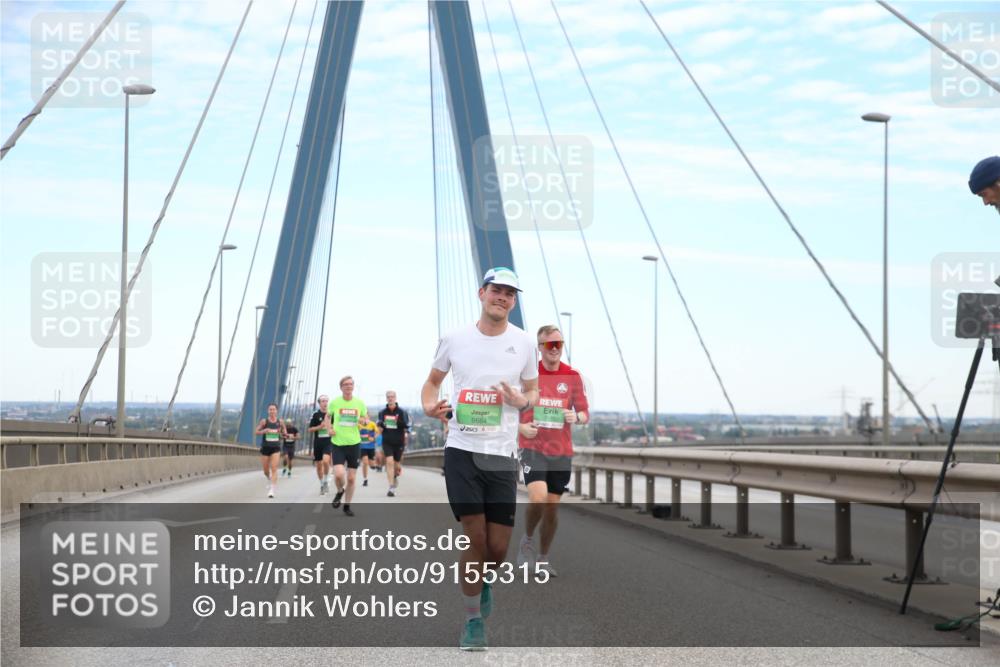 03.10.2025 - Köhlbrandbrückenlauf Jannik Wohlers http://msf.ph/oto/9155315 03.10.2025 15:21:08 Position 1 9664 meine-sportfotos.de