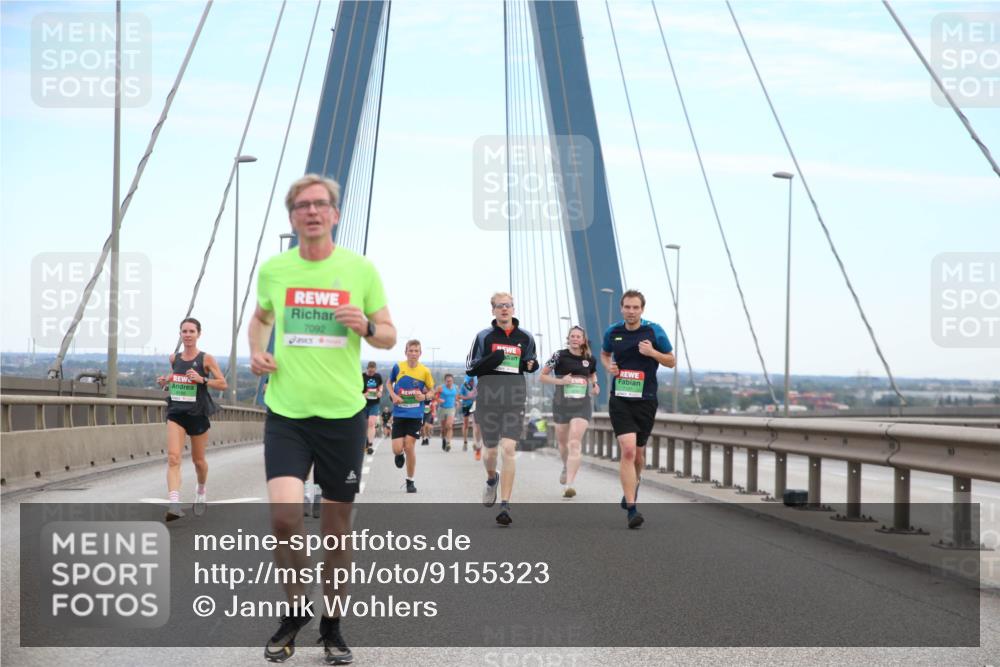 03.10.2025 - Köhlbrandbrückenlauf Jannik Wohlers http://msf.ph/oto/9155323 03.10.2025 15:21:12 Position 1 7092 meine-sportfotos.de