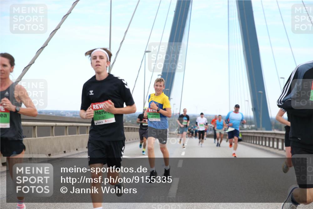 03.10.2025 - Köhlbrandbrückenlauf Jannik Wohlers http://msf.ph/oto/9155335 03.10.2025 15:21:15 Position 1 9187, 8872 meine-sportfotos.de
