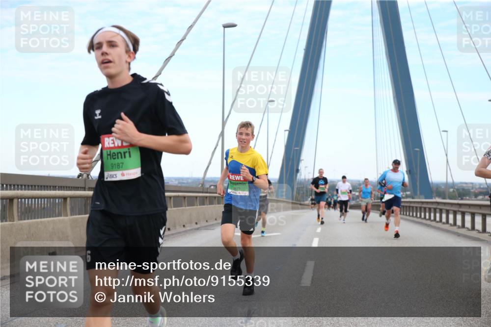 03.10.2025 - Köhlbrandbrückenlauf Jannik Wohlers http://msf.ph/oto/9155339 03.10.2025 15:21:15 Position 1 9187, 8872 meine-sportfotos.de