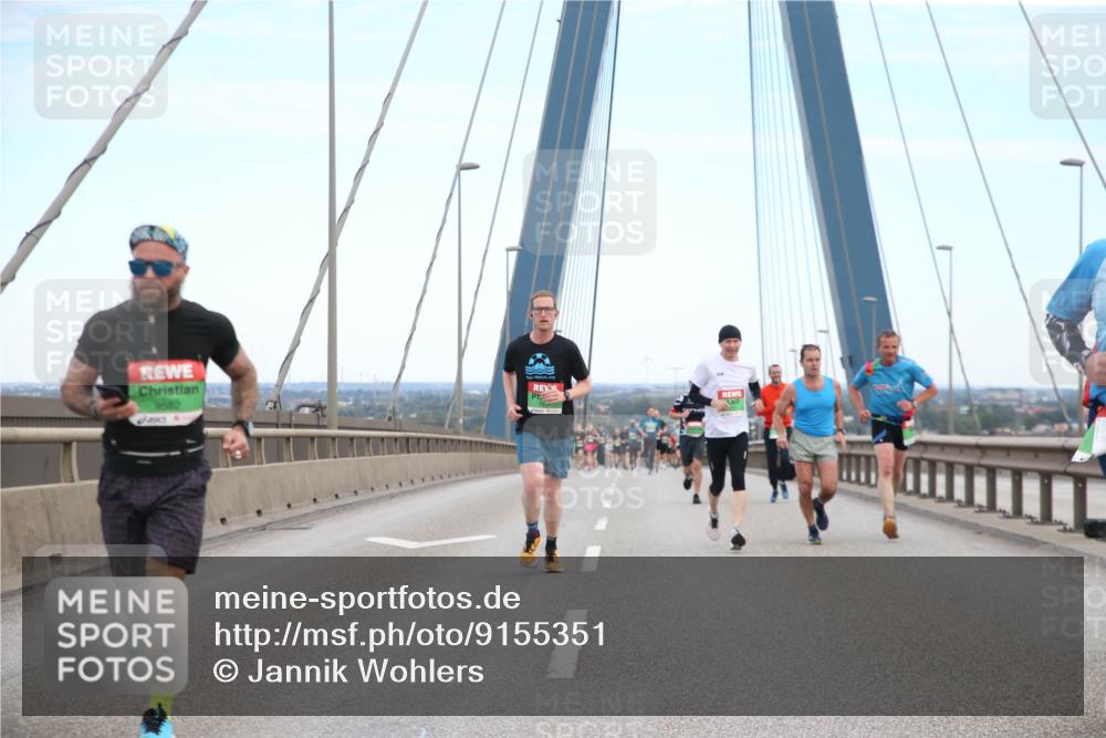 03.10.2025 - Köhlbrandbrückenlauf Jannik Wohlers http://msf.ph/oto/9155351 03.10.2025 15:21:19 Position 1 9582 meine-sportfotos.de