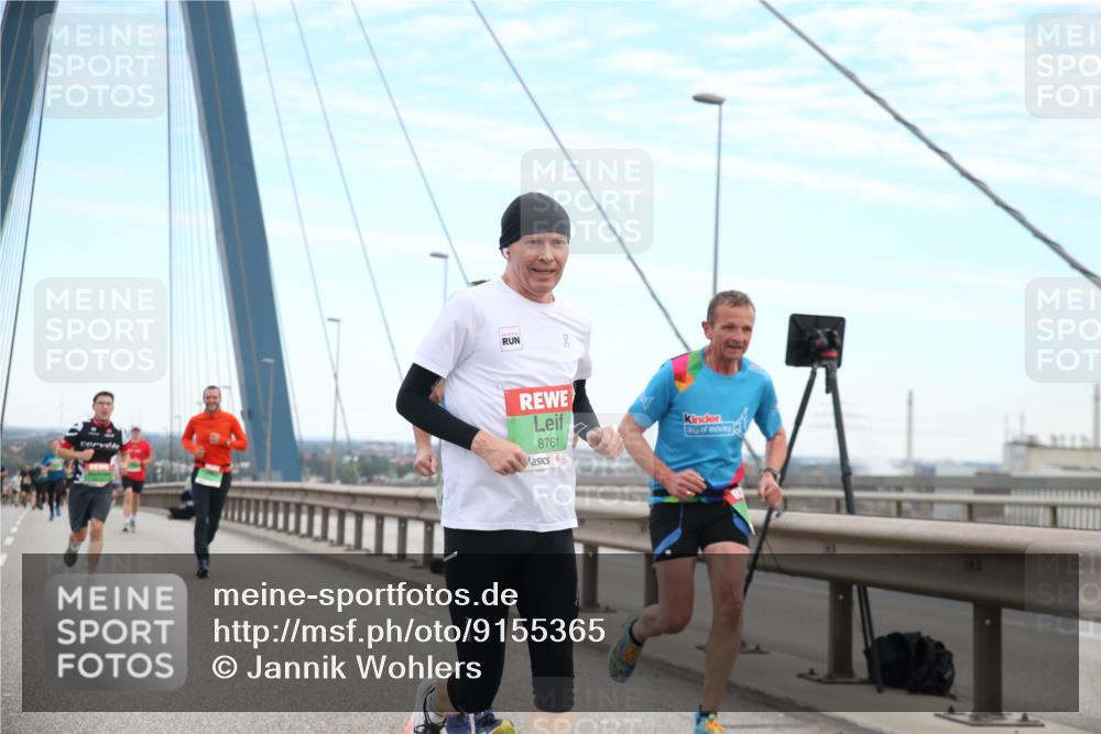 03.10.2025 - Köhlbrandbrückenlauf Jannik Wohlers http://msf.ph/oto/9155365 03.10.2025 15:21:22 Position 1 8761 meine-sportfotos.de