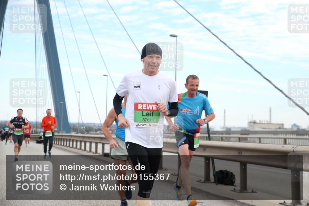 03.10.2025 - Köhlbrandbrückenlauf Jannik Wohlers http://msf.ph/oto/9155367 03.10.2025 15:21:22 Position 1 8761 meine-sportfotos.de