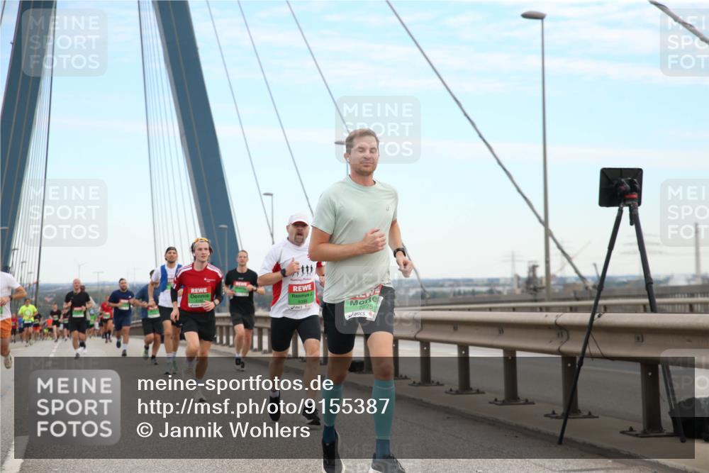 03.10.2025 - Köhlbrandbrückenlauf Jannik Wohlers http://msf.ph/oto/9155387 03.10.2025 15:21:52 Position 1 7225 meine-sportfotos.de
