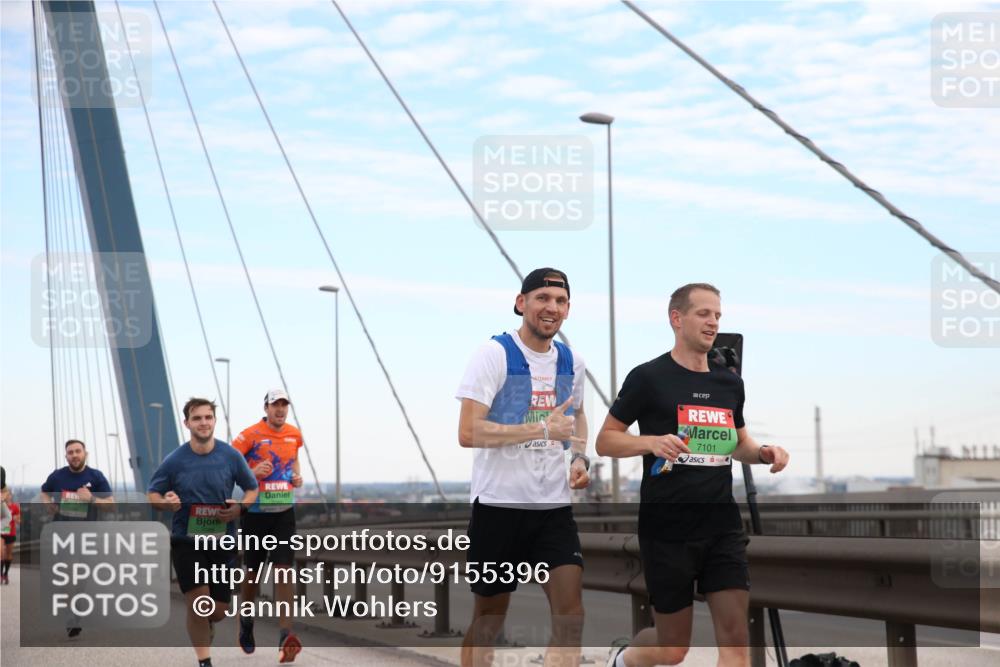 03.10.2025 - Köhlbrandbrückenlauf Jannik Wohlers http://msf.ph/oto/9155396 03.10.2025 15:21:56 Position 1 7101 meine-sportfotos.de