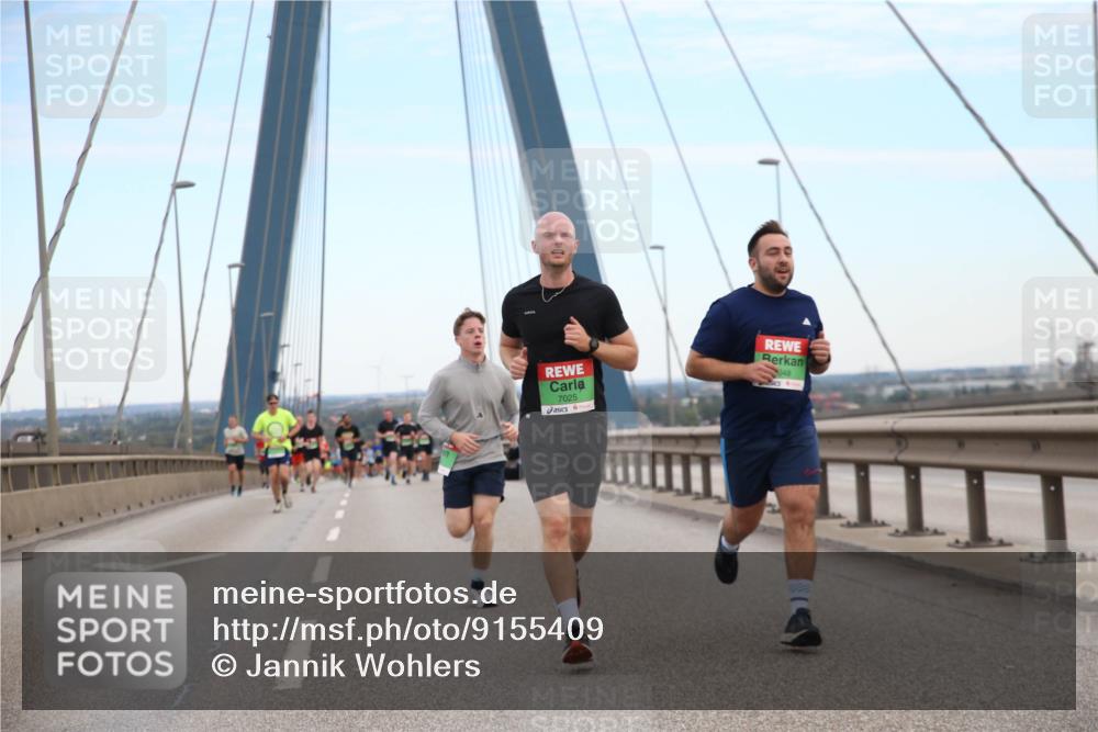 03.10.2025 - Köhlbrandbrückenlauf Jannik Wohlers http://msf.ph/oto/9155409 03.10.2025 15:21:58 Position 1 7025, 048 meine-sportfotos.de