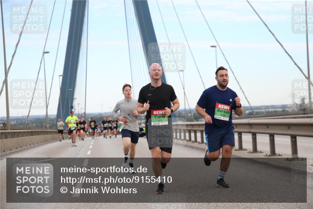 03.10.2025 - Köhlbrandbrückenlauf Jannik Wohlers http://msf.ph/oto/9155410 03.10.2025 15:21:58 Position 1 7025, 7048 meine-sportfotos.de