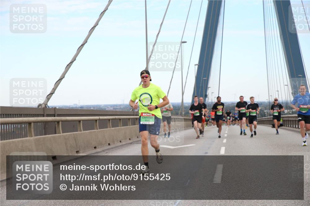 03.10.2025 - Köhlbrandbrückenlauf Jannik Wohlers http://msf.ph/oto/9155425 03.10.2025 15:22:04 Position 1 9391 meine-sportfotos.de