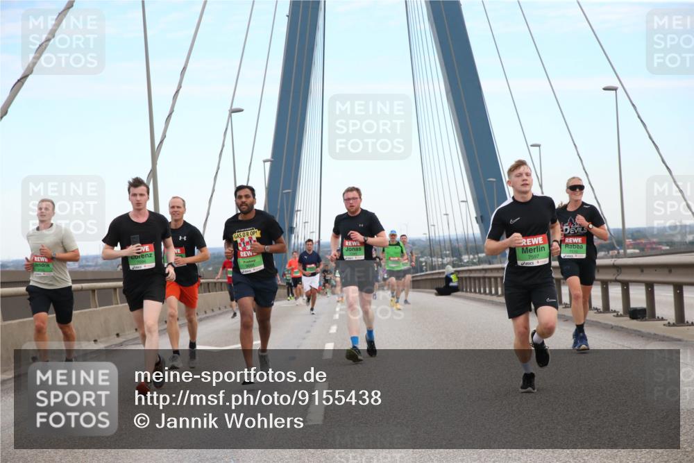 03.10.2025 - Köhlbrandbrückenlauf Jannik Wohlers http://msf.ph/oto/9155438 03.10.2025 15:22:08 Position 1 9666, 7597 meine-sportfotos.de