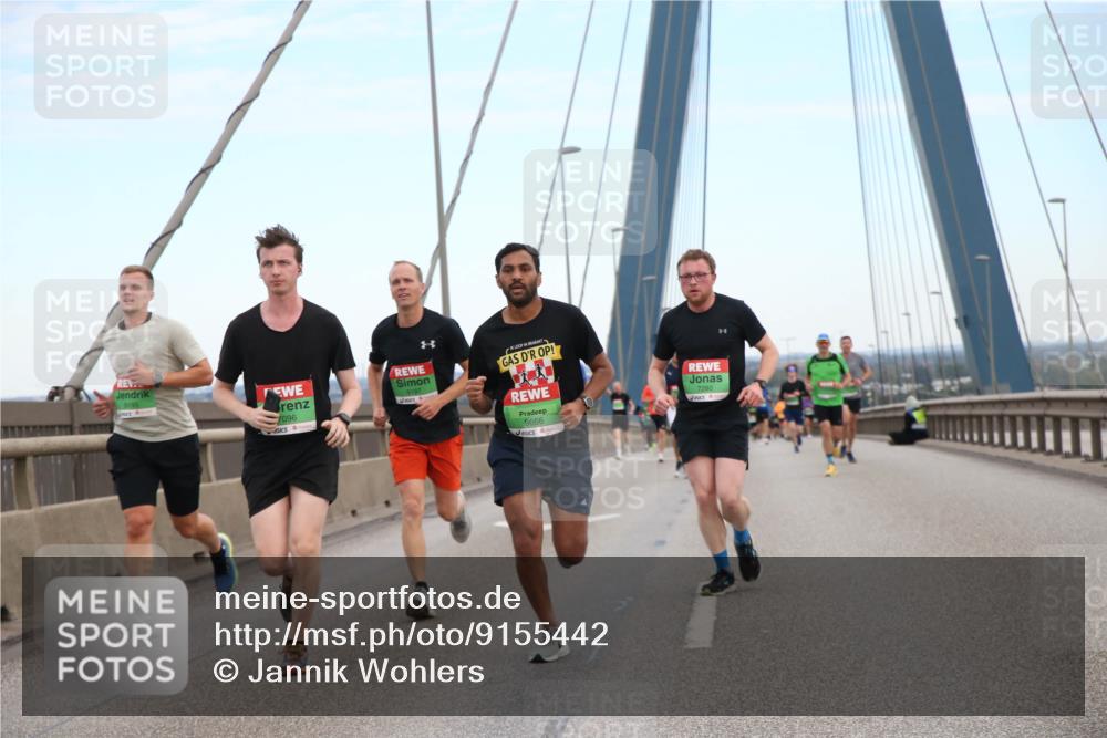 03.10.2025 - Köhlbrandbrückenlauf Jannik Wohlers http://msf.ph/oto/9155442 03.10.2025 15:22:09 Position 1 7096, 9666, 7280 meine-sportfotos.de