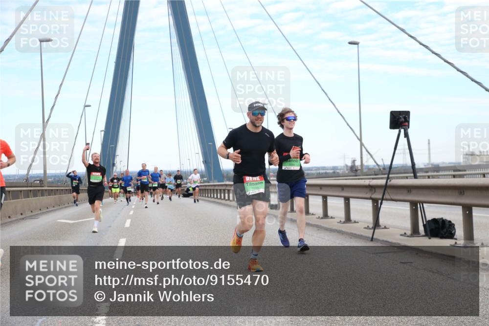 03.10.2025 - Köhlbrandbrückenlauf Jannik Wohlers http://msf.ph/oto/9155470 03.10.2025 15:22:19 Position 1 7535, 7059 meine-sportfotos.de
