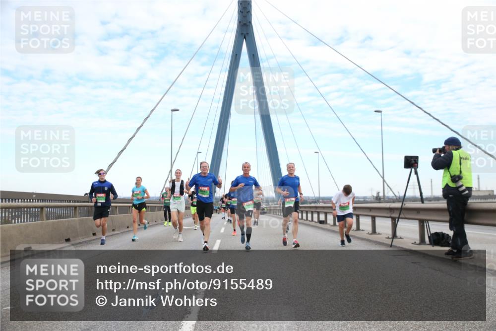03.10.2025 - Köhlbrandbrückenlauf Jannik Wohlers http://msf.ph/oto/9155489 03.10.2025 15:22:25 Position 1  meine-sportfotos.de