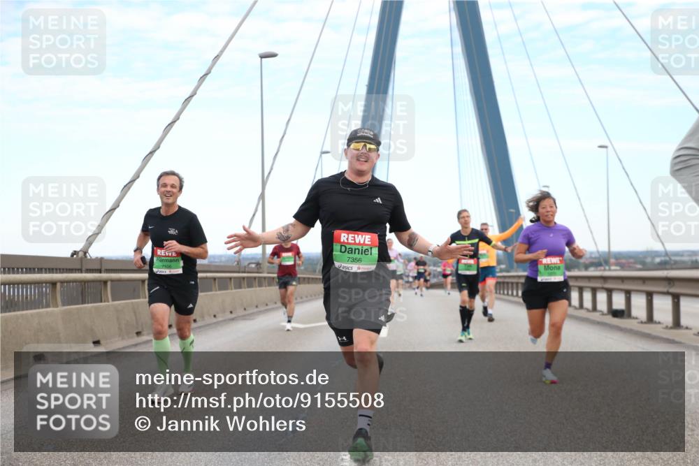 03.10.2025 - Köhlbrandbrückenlauf Jannik Wohlers http://msf.ph/oto/9155508 03.10.2025 15:22:30 Position 1 7406, 7356 meine-sportfotos.de