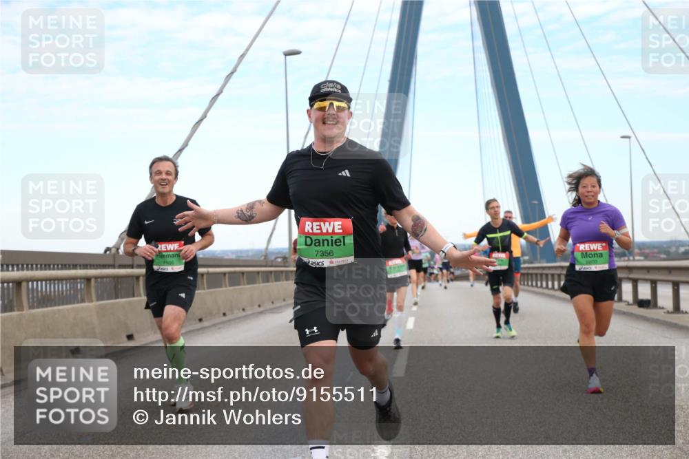 03.10.2025 - Köhlbrandbrückenlauf Jannik Wohlers http://msf.ph/oto/9155511 03.10.2025 15:22:30 Position 1 7406, 7356, 8800 meine-sportfotos.de