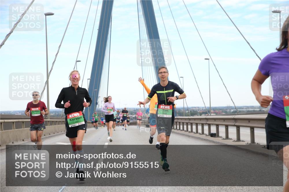 03.10.2025 - Köhlbrandbrückenlauf Jannik Wohlers http://msf.ph/oto/9155515 03.10.2025 15:22:31 Position 1 7450, 7598 meine-sportfotos.de