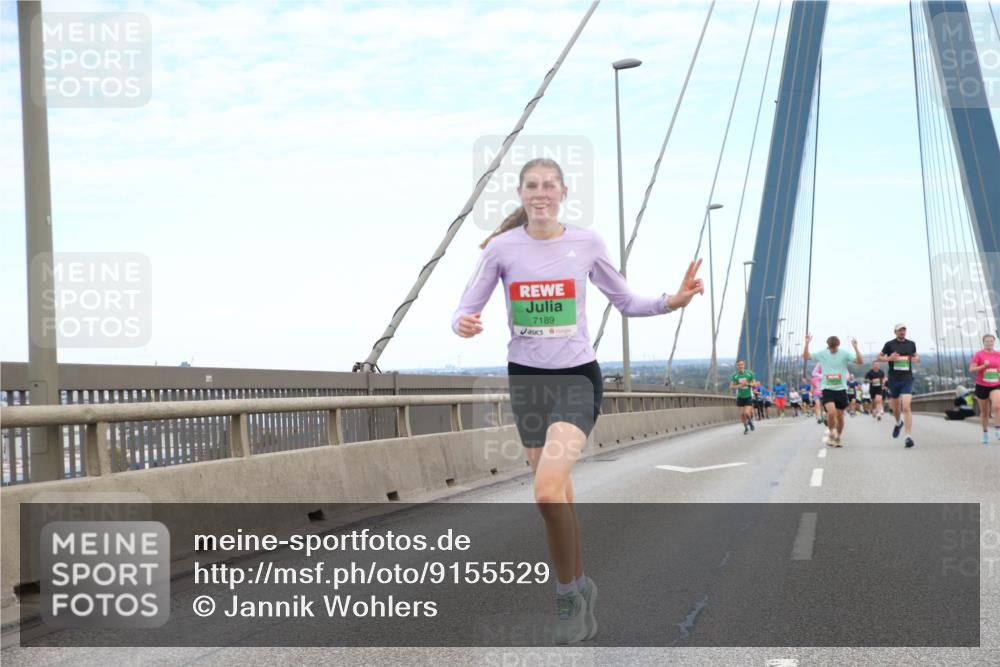 03.10.2025 - Köhlbrandbrückenlauf Jannik Wohlers http://msf.ph/oto/9155529 03.10.2025 15:22:35 Position 1 7189 meine-sportfotos.de