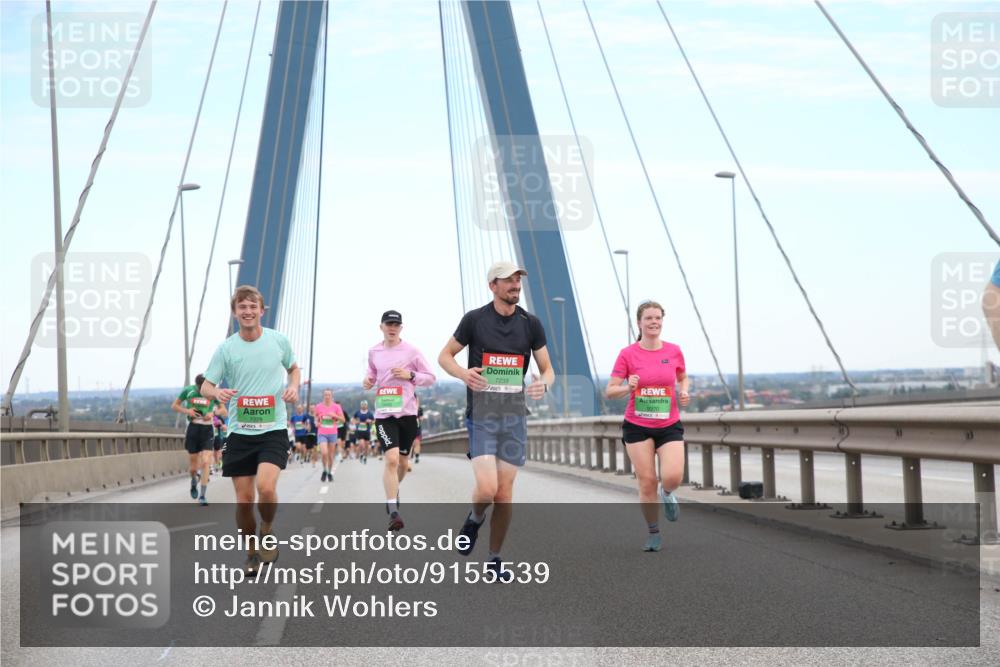 03.10.2025 - Köhlbrandbrückenlauf Jannik Wohlers http://msf.ph/oto/9155539 03.10.2025 15:22:38 Position 1 7238 meine-sportfotos.de