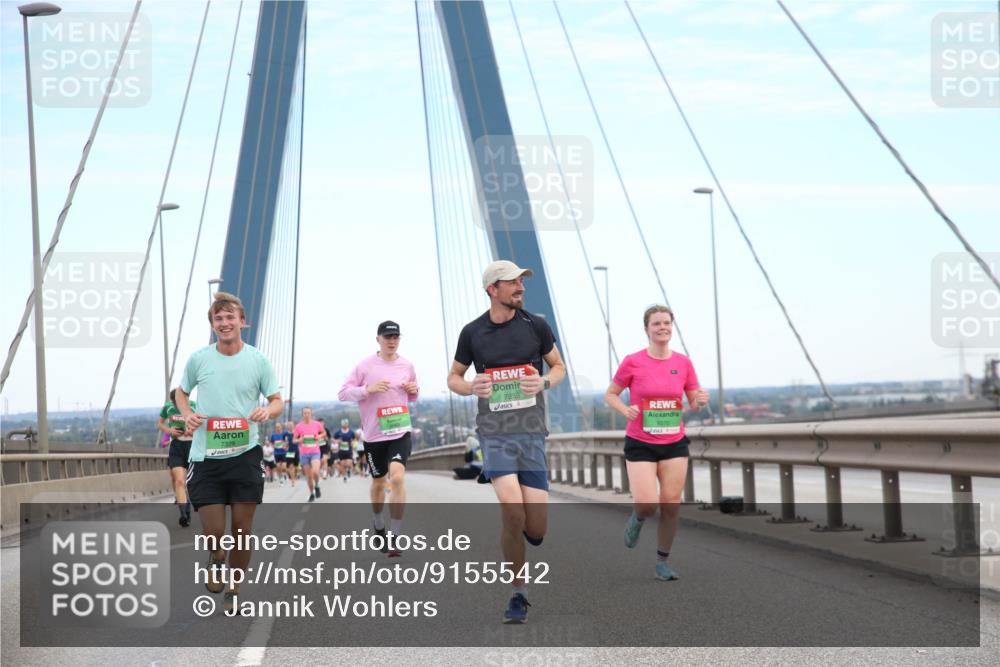 03.10.2025 - Köhlbrandbrückenlauf Jannik Wohlers http://msf.ph/oto/9155542 03.10.2025 15:22:39 Position 1 7329, 7238, 9370 meine-sportfotos.de