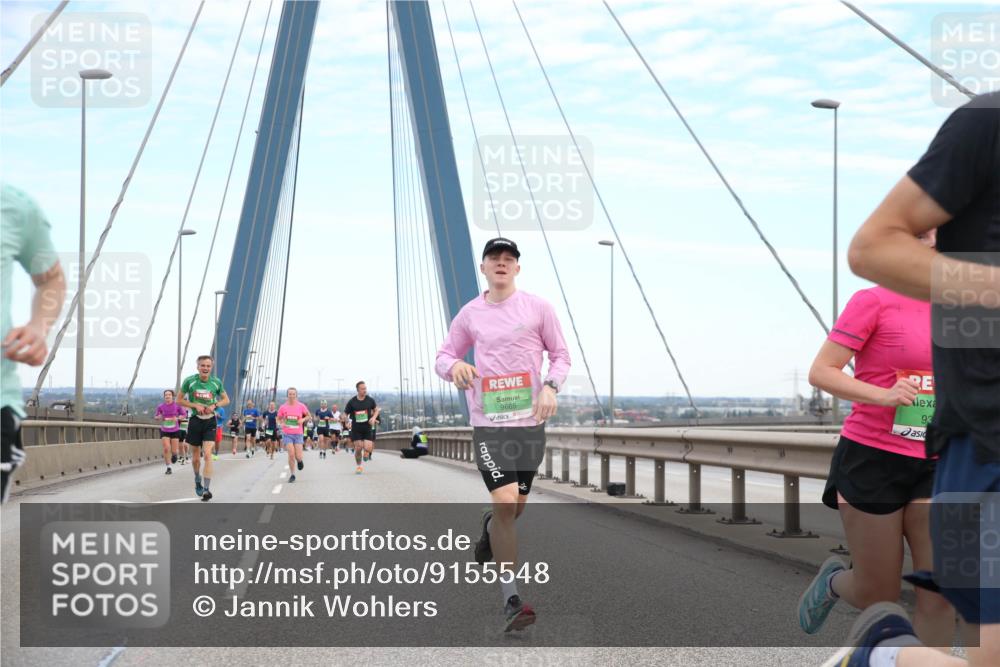 03.10.2025 - Köhlbrandbrückenlauf Jannik Wohlers http://msf.ph/oto/9155548 03.10.2025 15:22:41 Position 1 9665, 93 meine-sportfotos.de