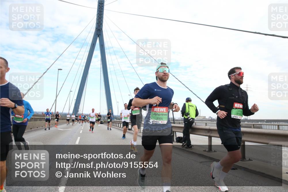 03.10.2025 - Köhlbrandbrückenlauf Jannik Wohlers http://msf.ph/oto/9155554 03.10.2025 15:22:54 Position 1 9305, 9736 meine-sportfotos.de