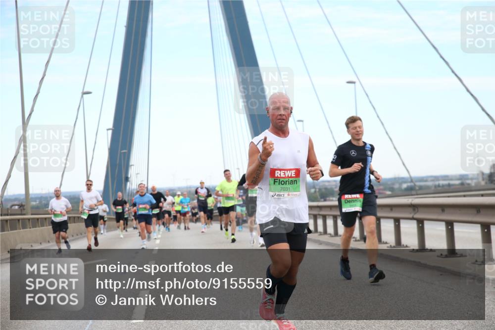 03.10.2025 - Köhlbrandbrückenlauf Jannik Wohlers http://msf.ph/oto/9155559 03.10.2025 15:22:56 Position 1 7031 meine-sportfotos.de