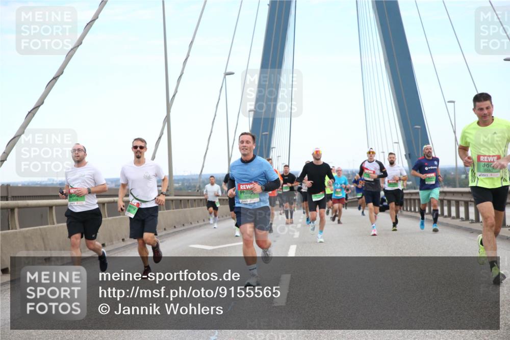 03.10.2025 - Köhlbrandbrückenlauf Jannik Wohlers http://msf.ph/oto/9155565 03.10.2025 15:23:01 Position 1 7294, 8883 meine-sportfotos.de