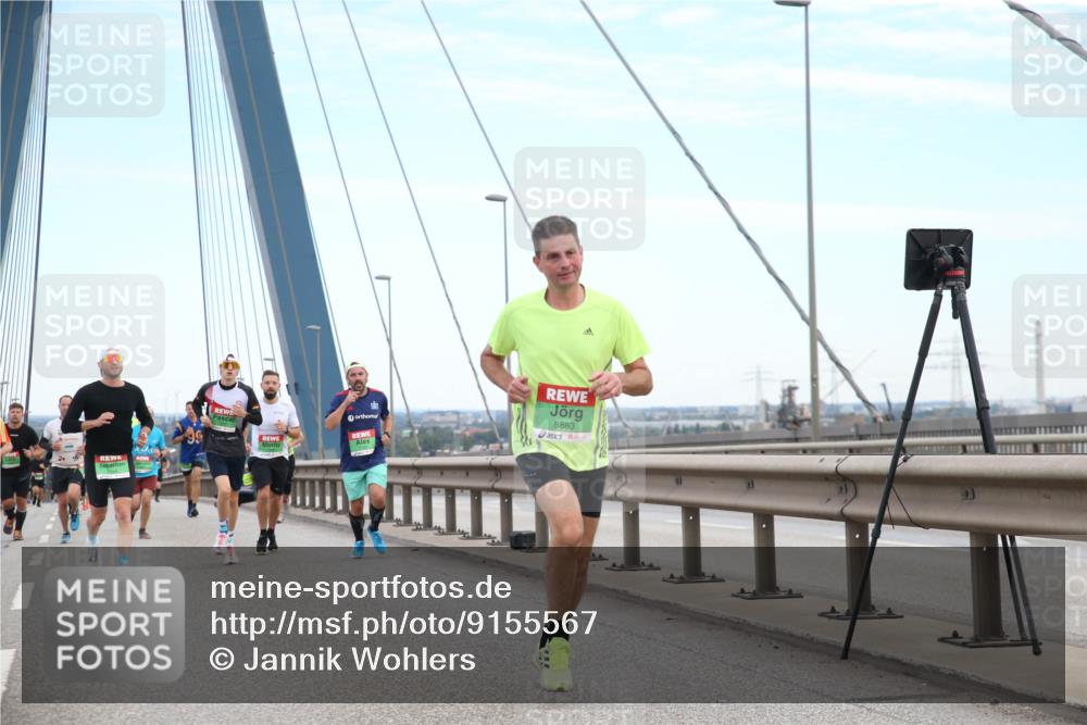 03.10.2025 - Köhlbrandbrückenlauf Jannik Wohlers http://msf.ph/oto/9155567 03.10.2025 15:23:01 Position 1 8883 meine-sportfotos.de