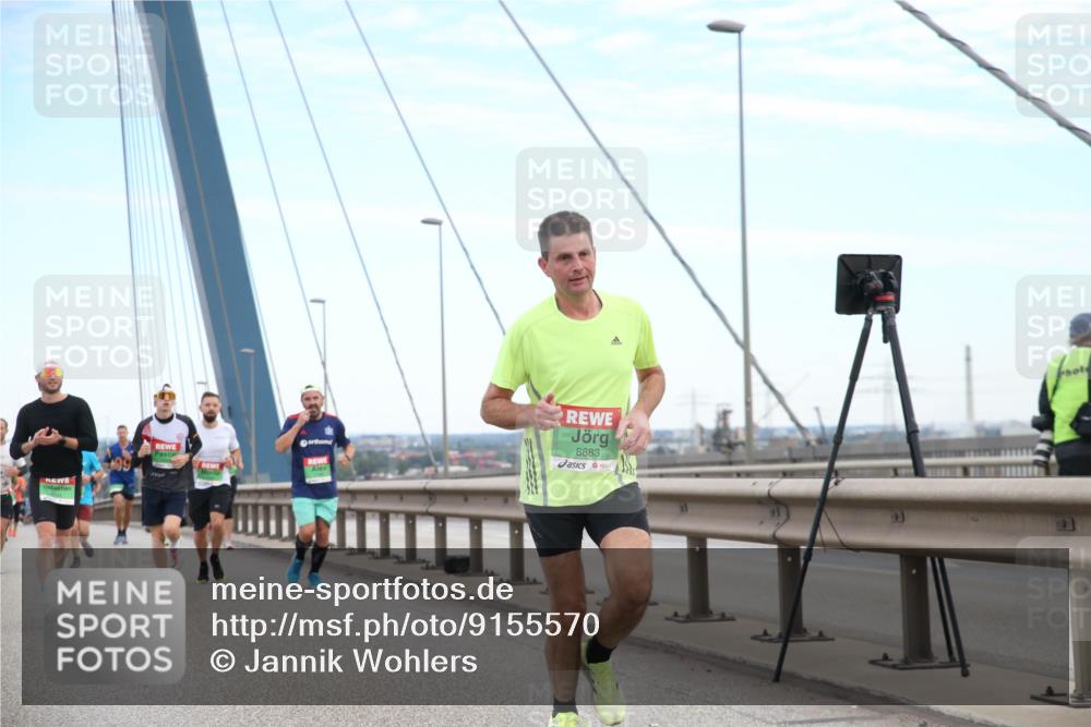 03.10.2025 - Köhlbrandbrückenlauf Jannik Wohlers http://msf.ph/oto/9155570 03.10.2025 15:23:01 Position 1 8883 meine-sportfotos.de