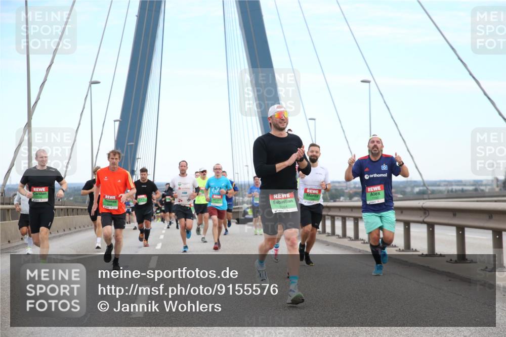 03.10.2025 - Köhlbrandbrückenlauf Jannik Wohlers http://msf.ph/oto/9155576 03.10.2025 15:23:03 Position 1 7094 meine-sportfotos.de