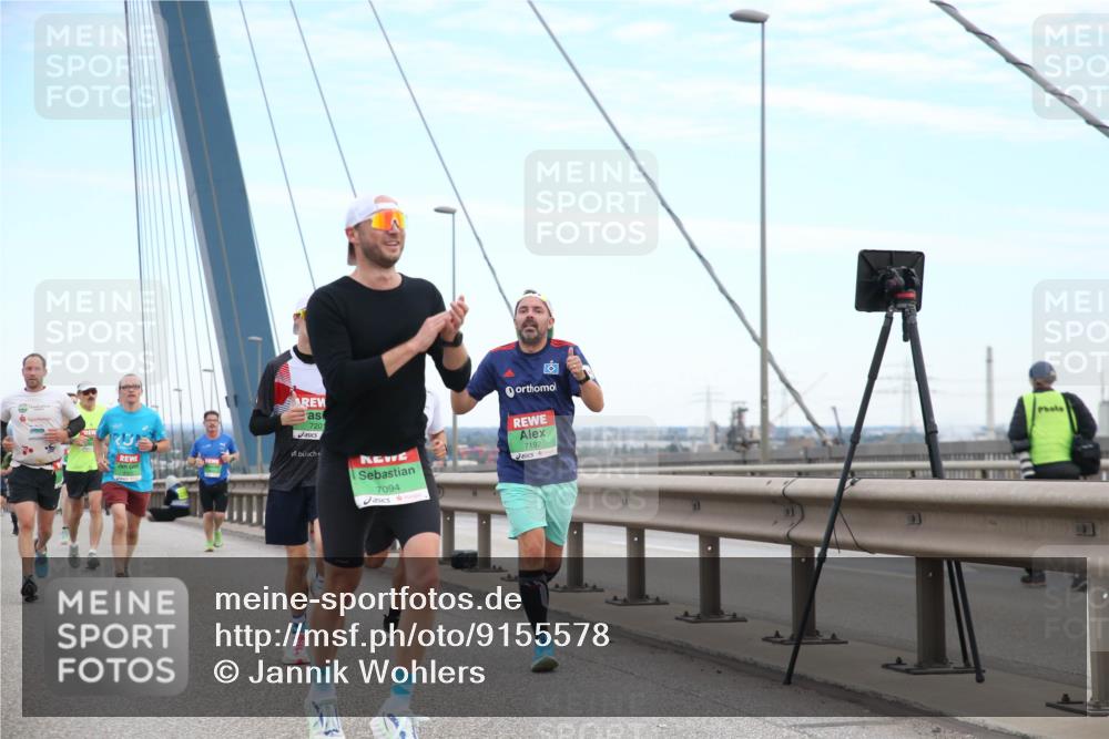 03.10.2025 - Köhlbrandbrückenlauf Jannik Wohlers http://msf.ph/oto/9155578 03.10.2025 15:23:04 Position 1 7201, 7192, 7094 meine-sportfotos.de