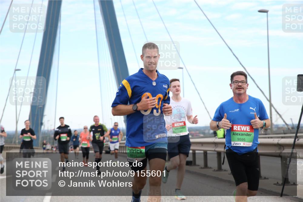 03.10.2025 - Köhlbrandbrückenlauf Jannik Wohlers http://msf.ph/oto/9155601 03.10.2025 15:23:10 Position 1 8811, 9595 meine-sportfotos.de