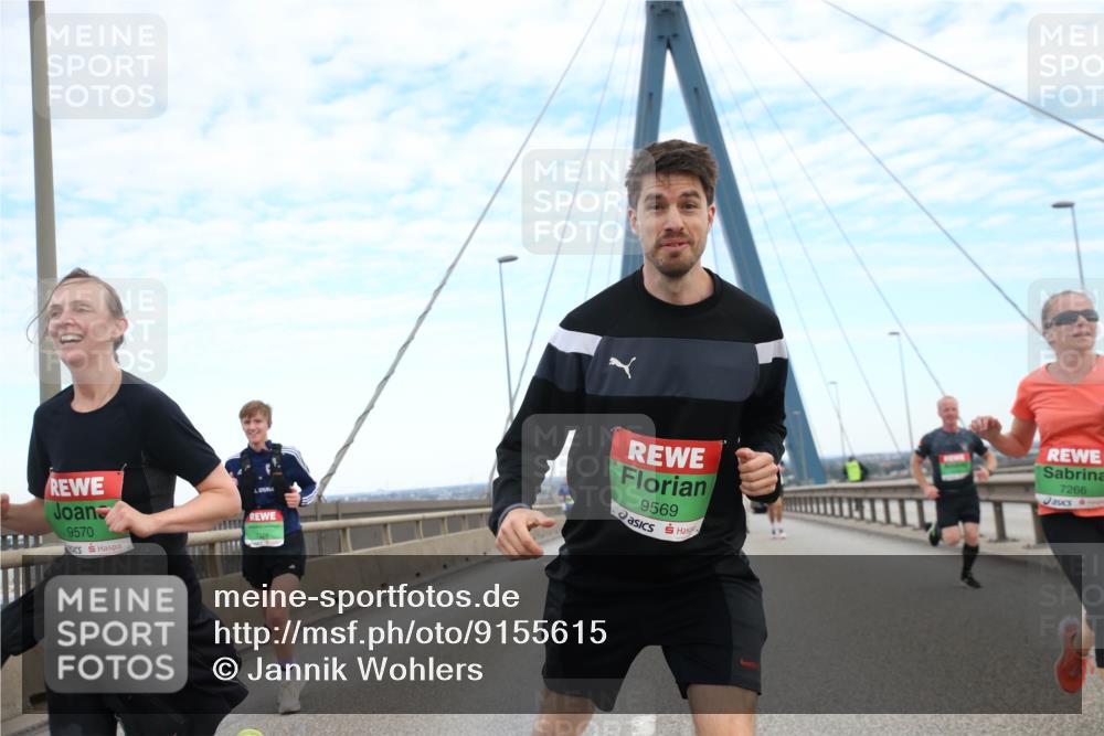 03.10.2025 - Köhlbrandbrückenlauf Jannik Wohlers http://msf.ph/oto/9155615 03.10.2025 15:23:15 Position 1 9569, 9570, 7266 meine-sportfotos.de