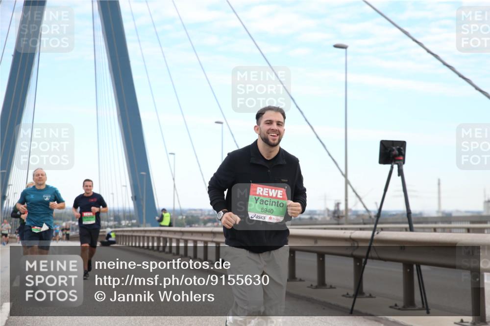03.10.2025 - Köhlbrandbrückenlauf Jannik Wohlers http://msf.ph/oto/9155630 03.10.2025 15:23:21 Position 1 8940 meine-sportfotos.de