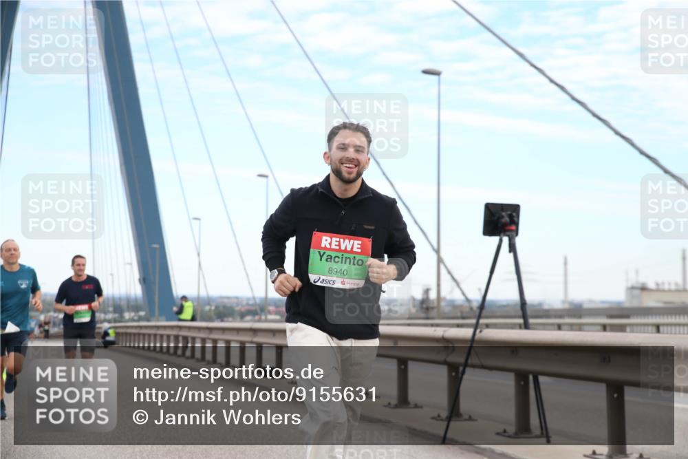 03.10.2025 - Köhlbrandbrückenlauf Jannik Wohlers http://msf.ph/oto/9155631 03.10.2025 15:23:21 Position 1 8940 meine-sportfotos.de