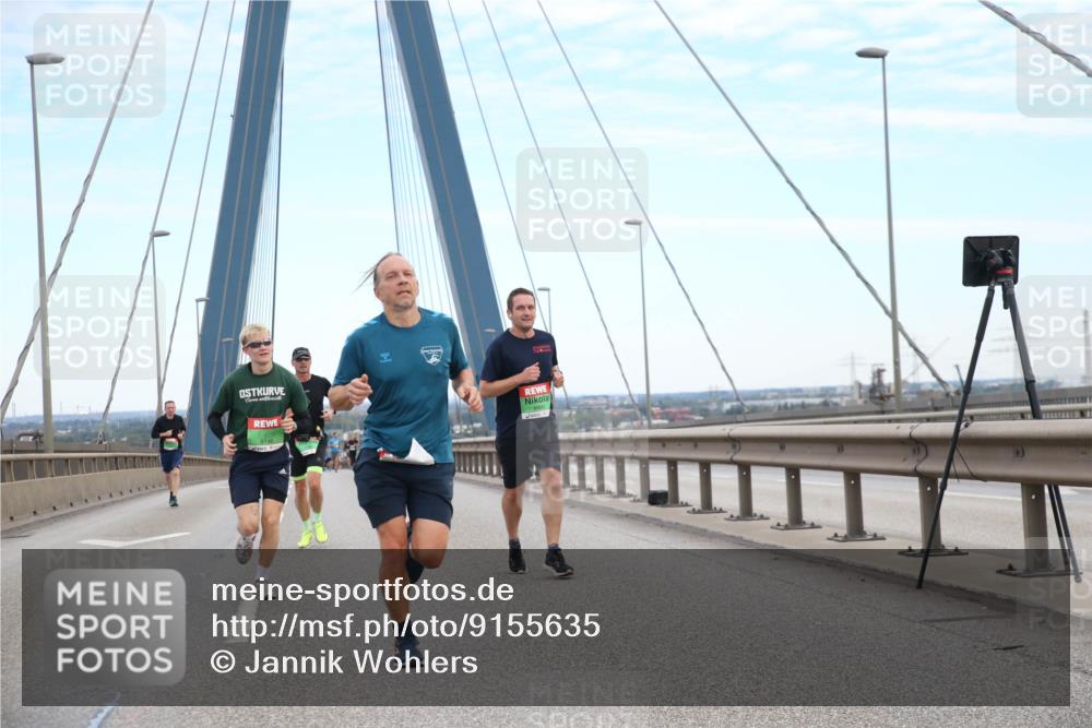 03.10.2025 - Köhlbrandbrückenlauf Jannik Wohlers http://msf.ph/oto/9155635 03.10.2025 15:23:22 Position 1  meine-sportfotos.de