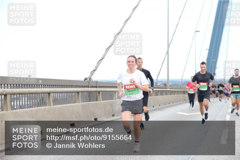 03.10.2025 - Köhlbrandbrückenlauf Jannik Wohlers http://msf.ph/oto/9155664 03.10.2025 15:25:34 Position 1 7437 meine-sportfotos.de