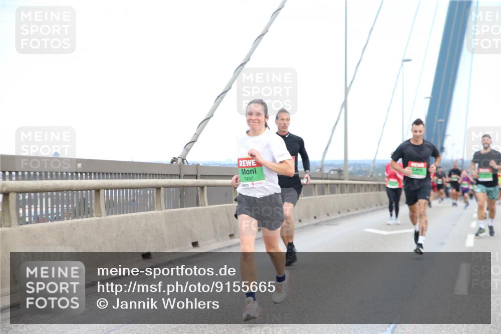 03.10.2025 - Köhlbrandbrückenlauf Jannik Wohlers http://msf.ph/oto/9155665 03.10.2025 15:25:34 Position 1 7437 meine-sportfotos.de