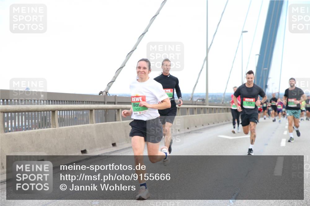 03.10.2025 - Köhlbrandbrückenlauf Jannik Wohlers http://msf.ph/oto/9155666 03.10.2025 15:25:35 Position 1 7437 meine-sportfotos.de