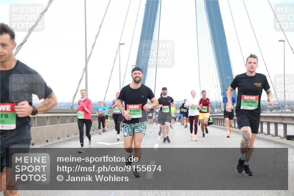 03.10.2025 - Köhlbrandbrückenlauf Jannik Wohlers http://msf.ph/oto/9155674 03.10.2025 15:25:37 Position 1 20, 7451, 7568 meine-sportfotos.de