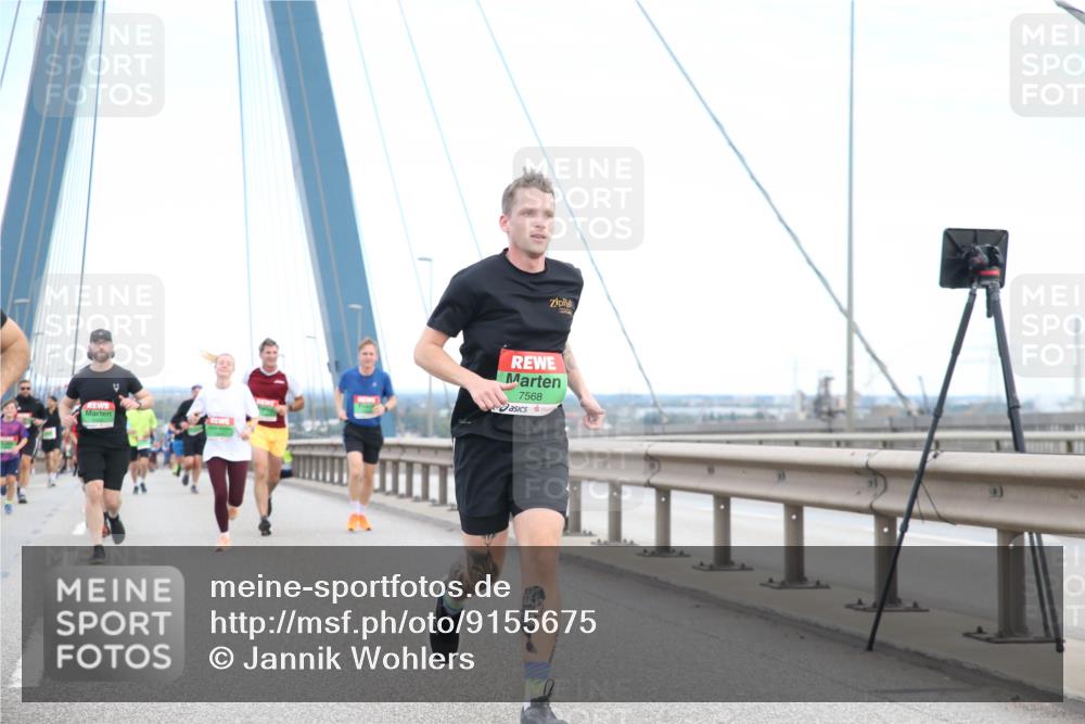 03.10.2025 - Köhlbrandbrückenlauf Jannik Wohlers http://msf.ph/oto/9155675 03.10.2025 15:25:37 Position 1 7568 meine-sportfotos.de