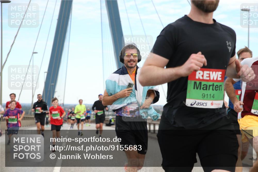 03.10.2025 - Köhlbrandbrückenlauf Jannik Wohlers http://msf.ph/oto/9155683 03.10.2025 15:25:42 Position 1 9114 meine-sportfotos.de