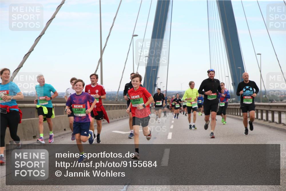 03.10.2025 - Köhlbrandbrückenlauf Jannik Wohlers http://msf.ph/oto/9155684 03.10.2025 15:25:43 Position 1 8980, 8981 meine-sportfotos.de