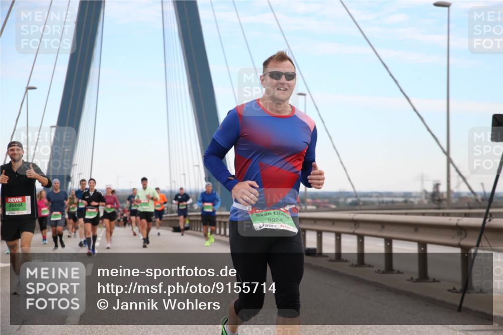 03.10.2025 - Köhlbrandbrückenlauf Jannik Wohlers http://msf.ph/oto/9155714 03.10.2025 15:25:49 Position 1 8924 meine-sportfotos.de